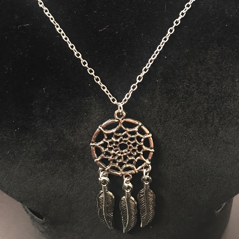 Dream catcher design necklace